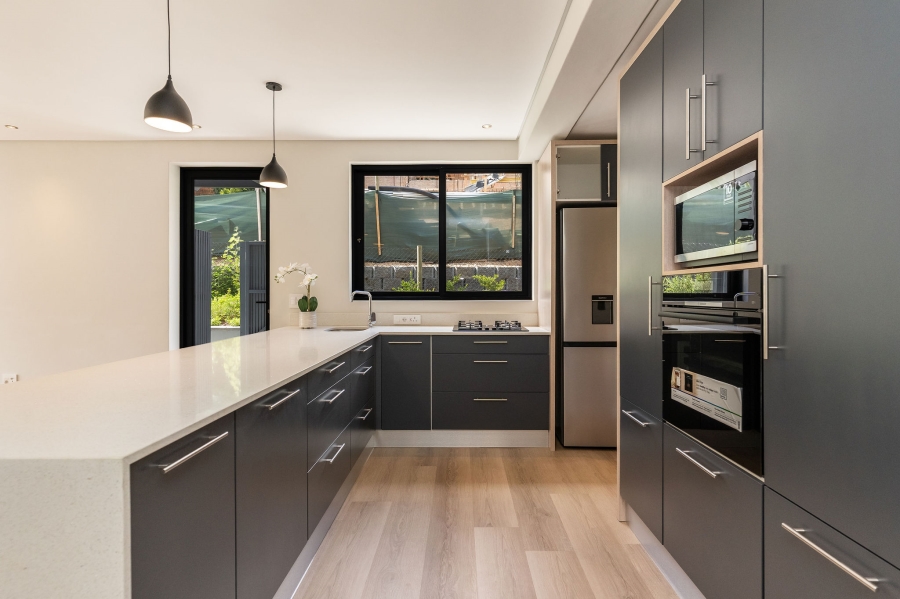 4 Bedroom Property for Sale in Hout Bay Western Cape